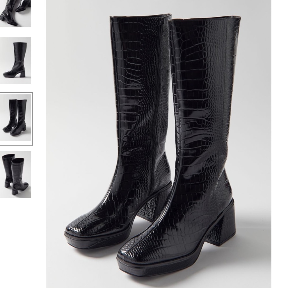 UO Bella Snake Python Boho Peasant Hipster Hippie Grunge Art Deco Farm Tail Boot